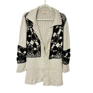Easel Grey Black Lace Crotchet Open Front Cardigan‎ Sweater Size Large